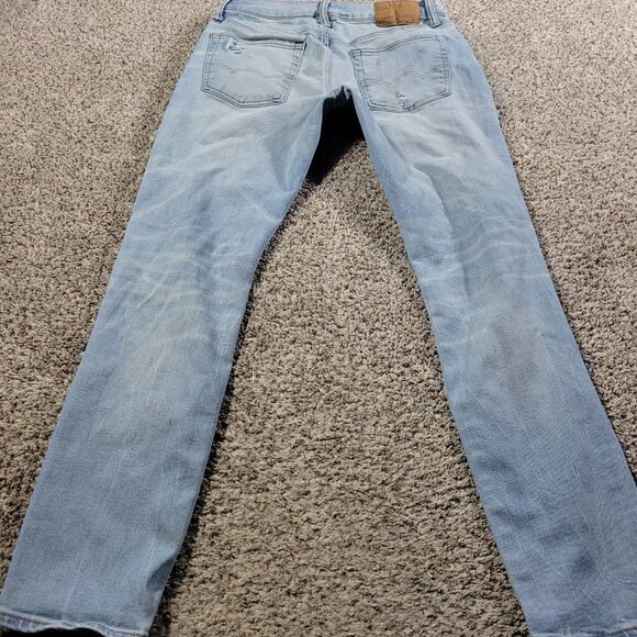 American Eagle Jeans Mens 31x32 Athletic Skinny Light Wash Distressed - Picture 7 of 9